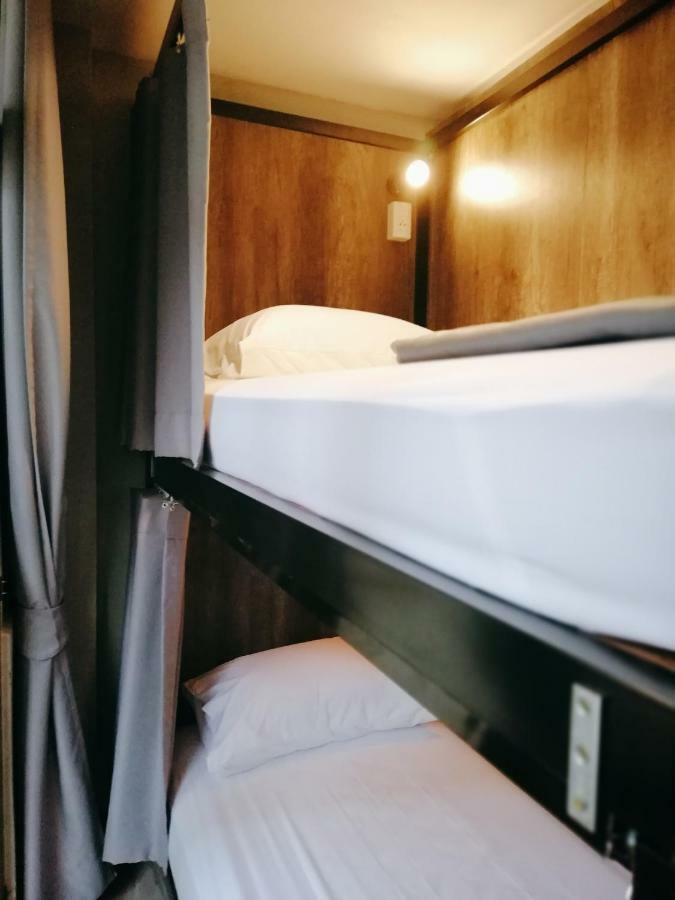 White House Hostel Μπανγκόκ Εξωτερικό φωτογραφία