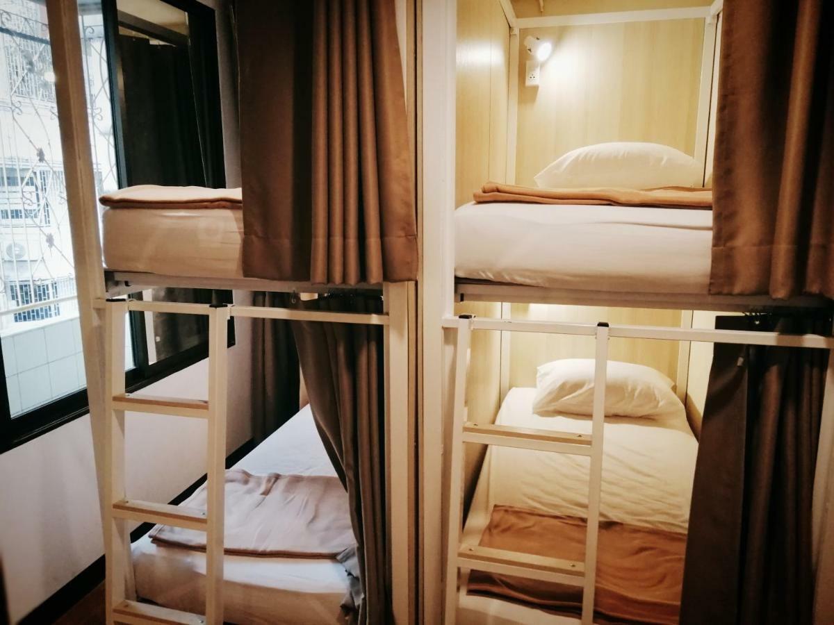 White House Hostel Μπανγκόκ Εξωτερικό φωτογραφία