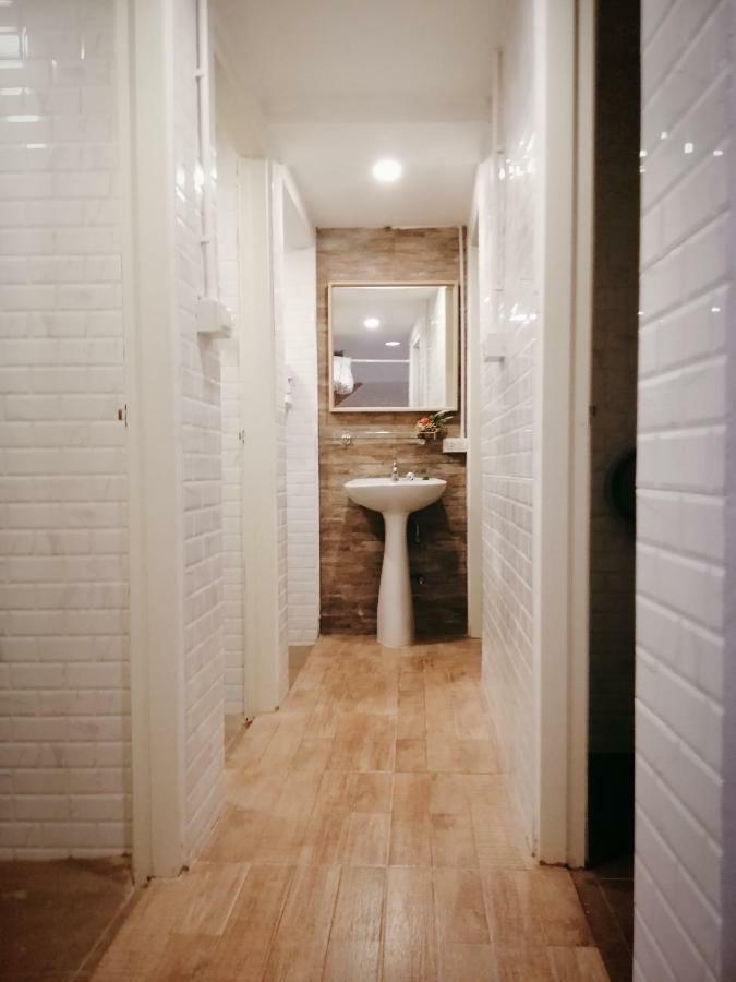 White House Hostel Μπανγκόκ Εξωτερικό φωτογραφία