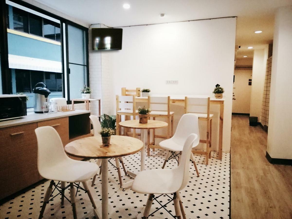 White House Hostel Μπανγκόκ Εξωτερικό φωτογραφία