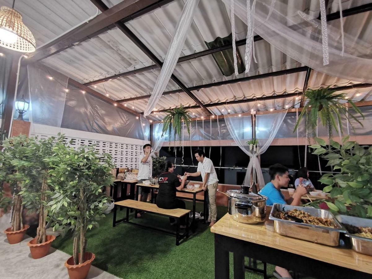 White House Hostel Μπανγκόκ Εξωτερικό φωτογραφία